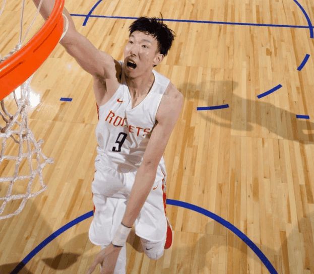 九游-浙江队训练开放日，冲刺阶段刷新队史纪录引欢呼，欧冠在即，心理建设被强调的简单介绍